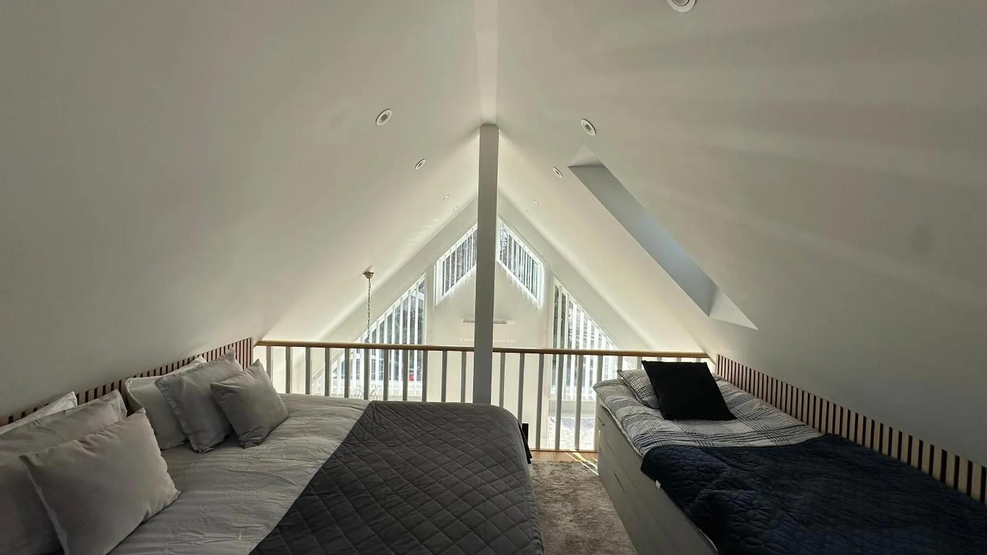 דירות שטוקהולם Nikos House;