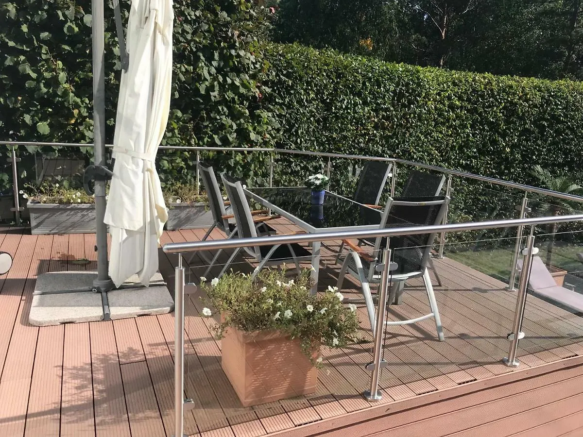 דירות שטוקהולם Nikos House;